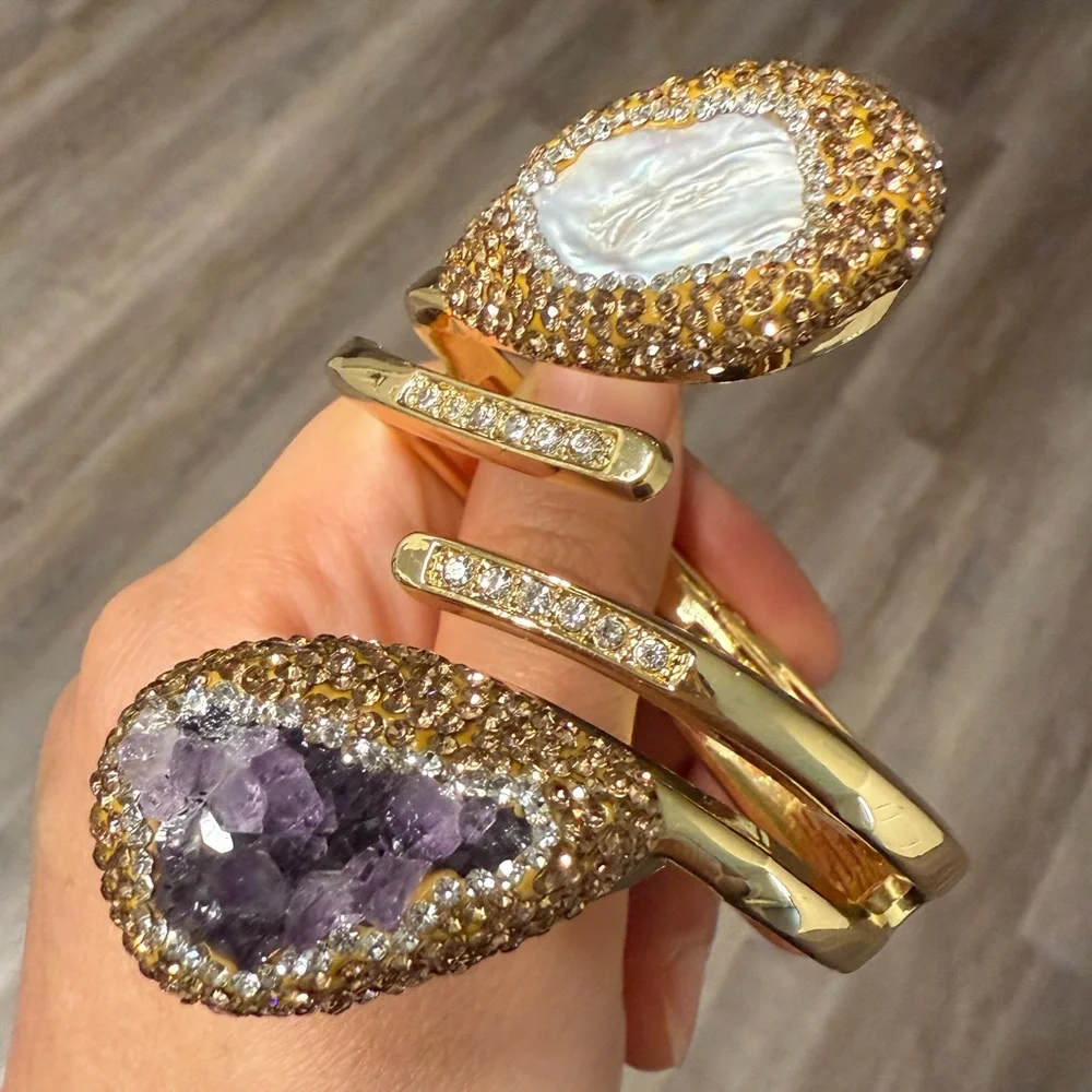 Natural Stone Amethyst & Baroque Pearl Gold Cuff Bracelet - Picture 3 of 17